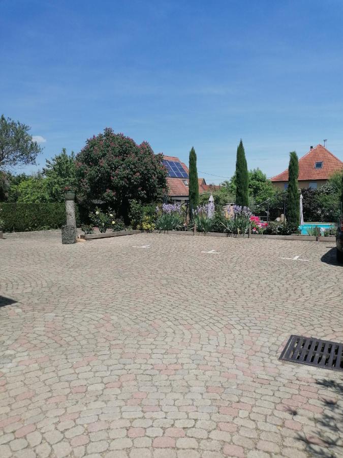 Schriner Huess - Chambres D'Hotes & Gites Beblenheim Εξωτερικό φωτογραφία